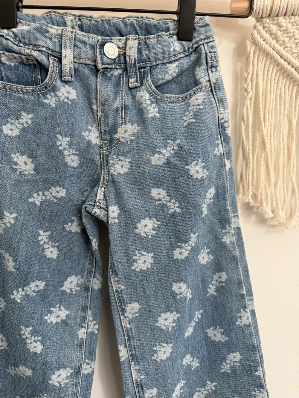Old Navy - 5T - wide leg floral jeans